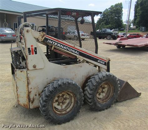 international 4130 skid steer